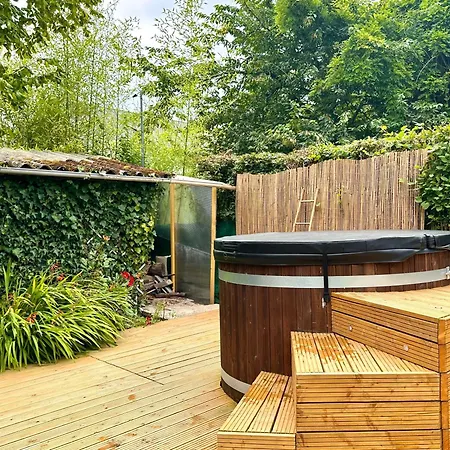 Chalet De La Prairie - Terrain Prive - Bain Nordique Hamars Exterior photo